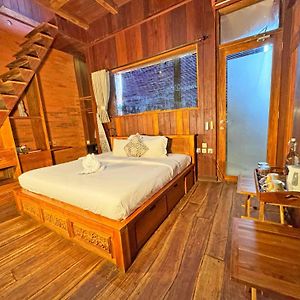 Double Room Daily Yoga